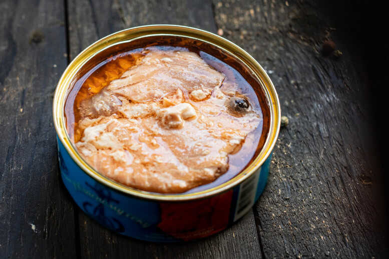 Surströmming — co to? Jak jeść tę szwedzką potrawę?