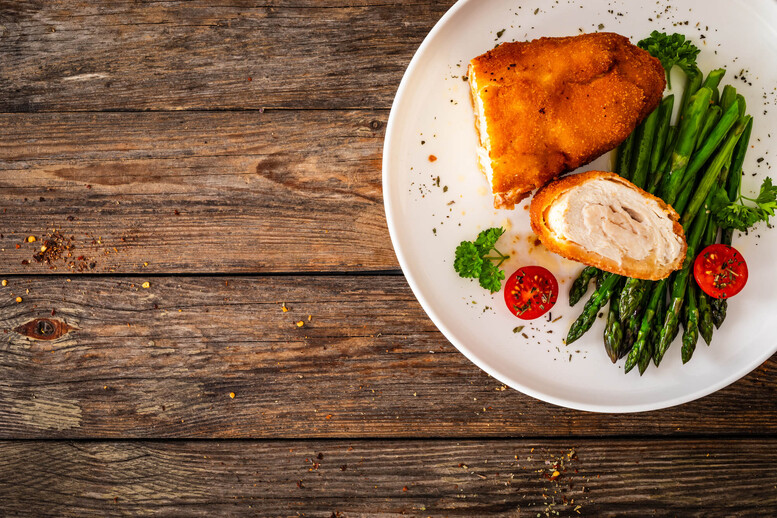 Jak podgrzać dewolaje w piekarniku, a jak w mikrofali? Jak to zrobić najlepiej?