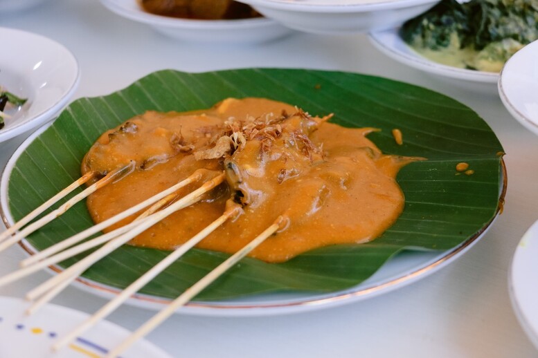 Sos satay – przepis. Do czego będzie najlepszy?