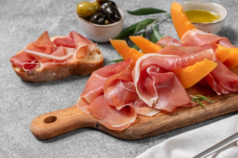 Jamon serrano – szynka. Co to jest?