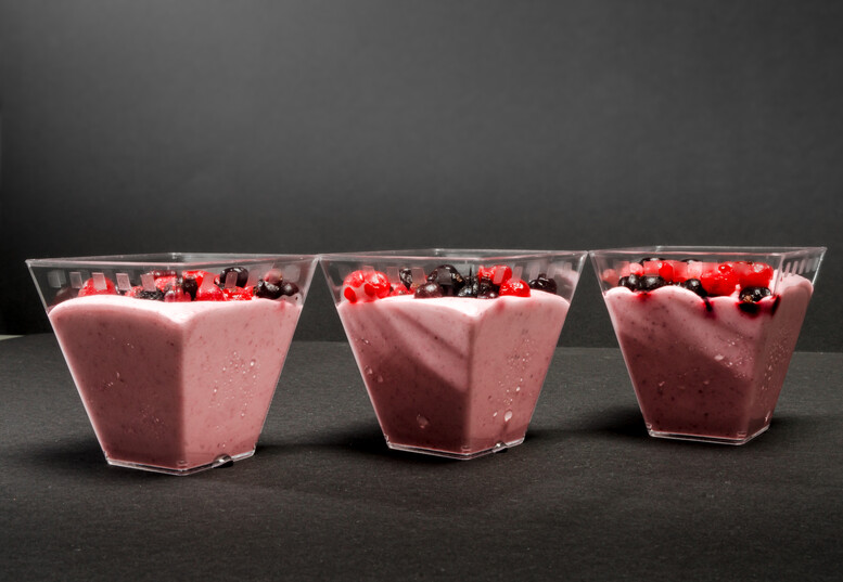 Jak zrobić piankę z galaretki i jogurtu, mleka lub śmietany?