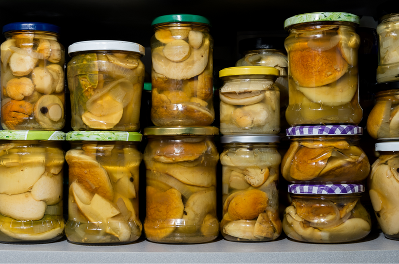 Pyszne maślaki – przedstawiamy, jak je zamarynować krok po kroku