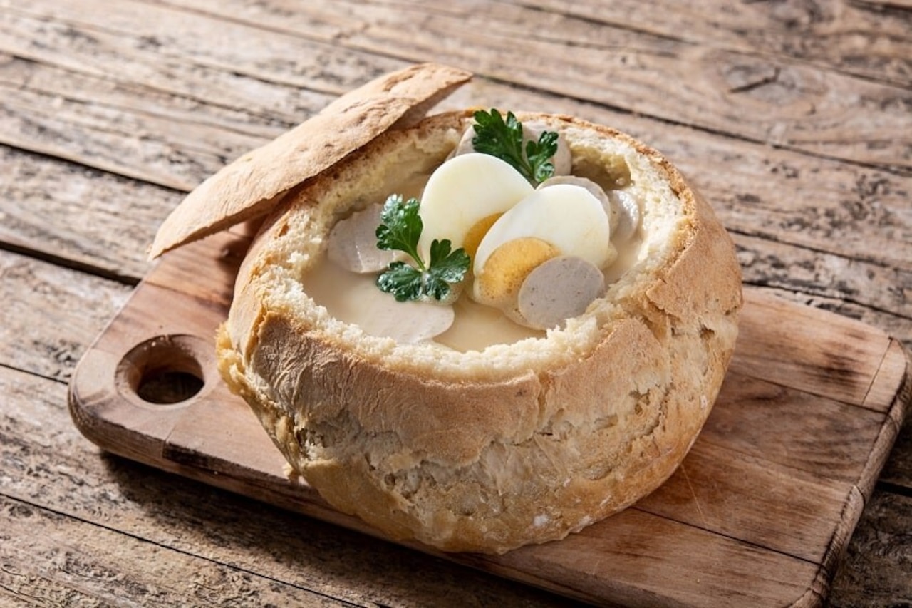 Przyprawy do żurku – czym doprawić domowy żur?