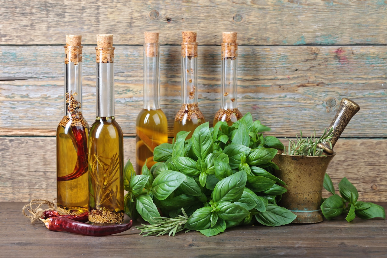 Jak zrobić oliwę smakową?