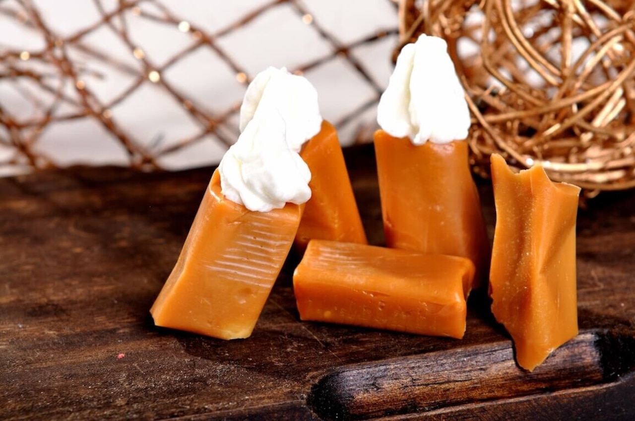 Jak zrobić krówki domowe? Jak sprawić, by były kruche?