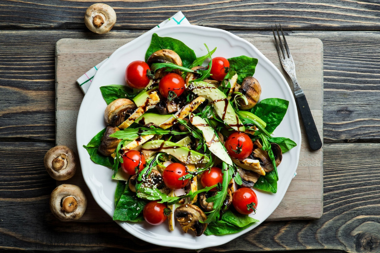 Jakie sałatki podać na Sylwestra?