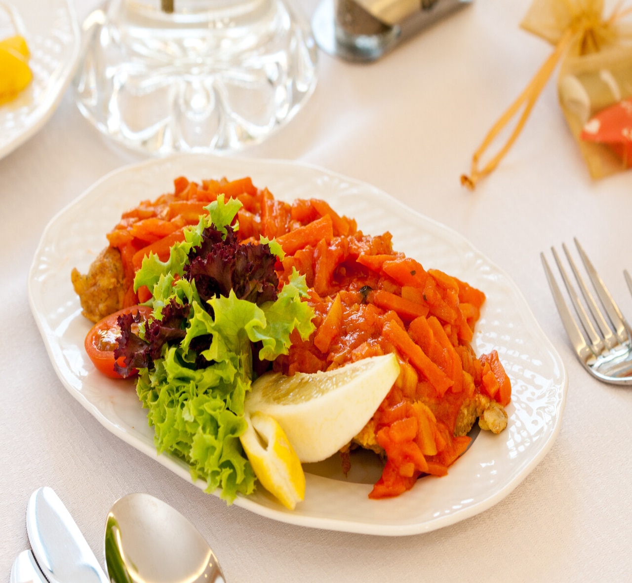 Sos do ryby po grecku - jak zrobić go w domu?