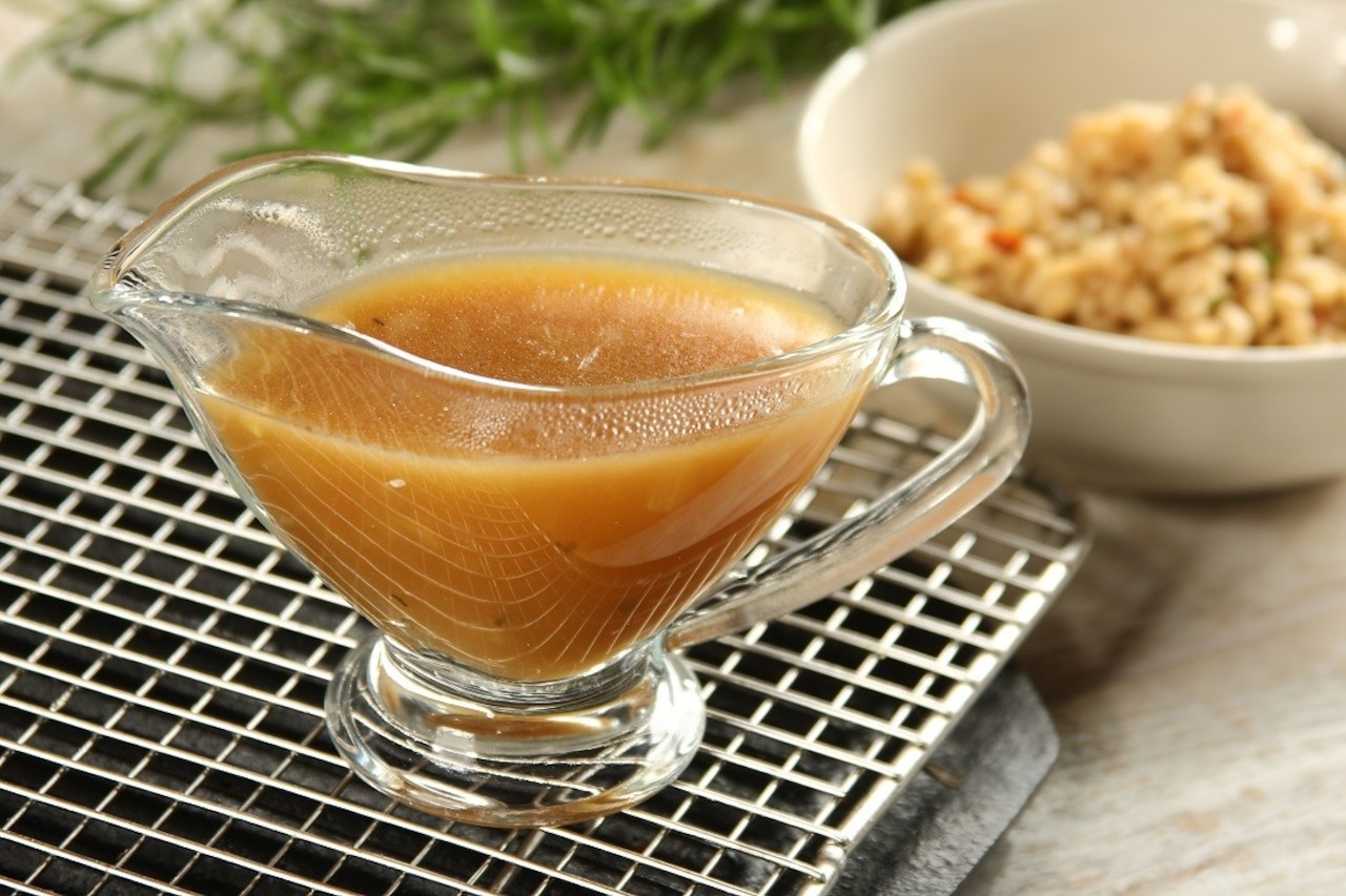 Pyszne sosy do mięs. Jak dobierać je bez zastanowienia?