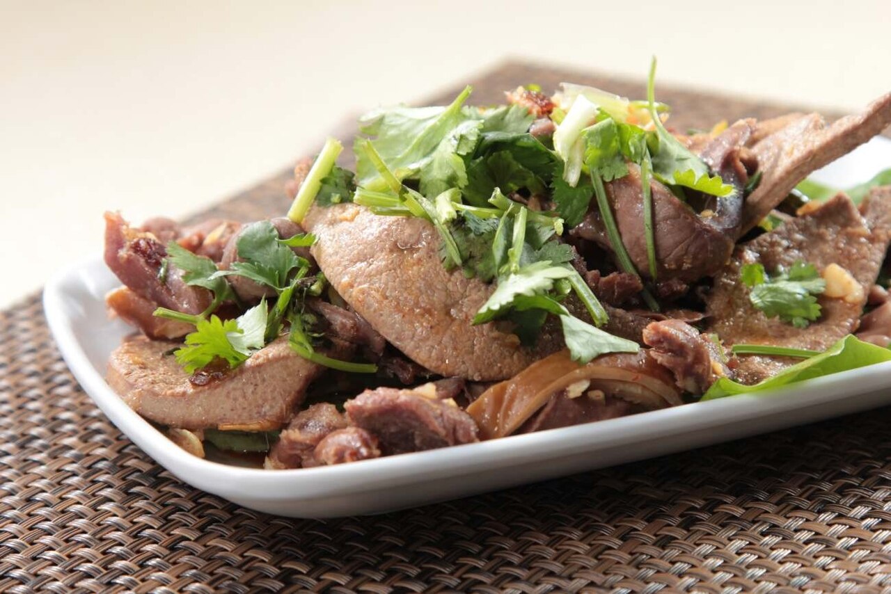 Żołądki drobiowe – co zrobić, żeby były miękkie? Jak je przyrządzić?