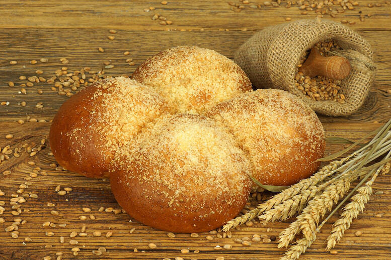 Jak zrobić bułki maślane? Jak się robi bułeczki mleczne?