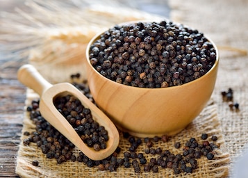 Pieprz czarny z Wietnamu – kulinarny niezbędnik