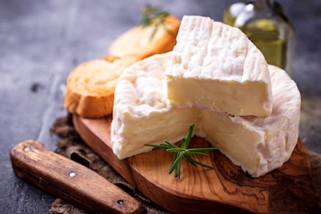 Camembert - pleśniowy klejnot Normandii