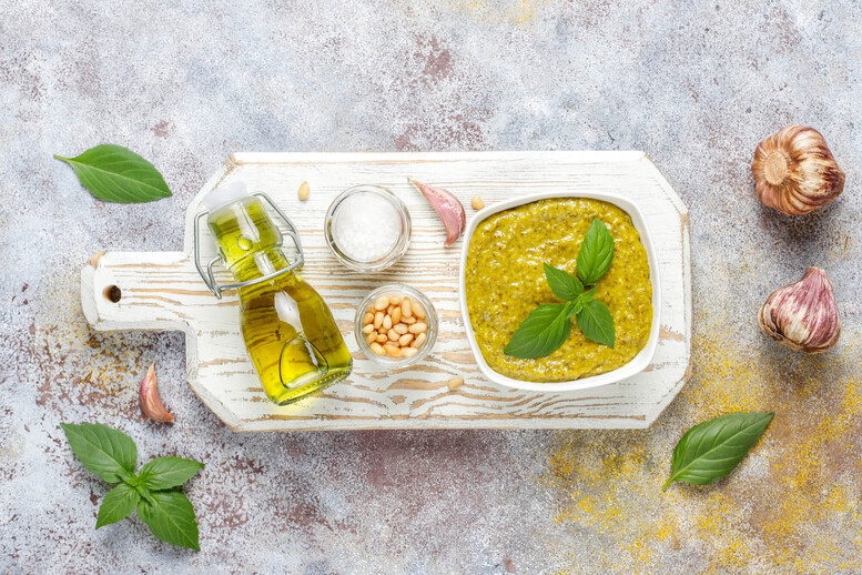 Jak długo można przechowywać pesto z czosnku niedźwiedziego? Jak je pasteryzować?