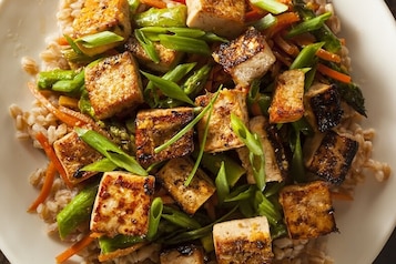 Jak smażyć tofu? Ile czasu?