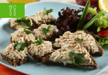 8 przepisów na kanapki z rybą