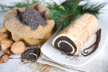 Mak do makowca – jak przygotować ten składnik do wigilijnego ciasta?