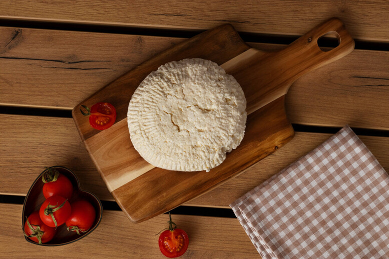 Ser ricotta – jak zrobić go z serwatki w domu?