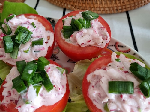 Przepis na Pomidory faszerowane Pomidory faszerowane