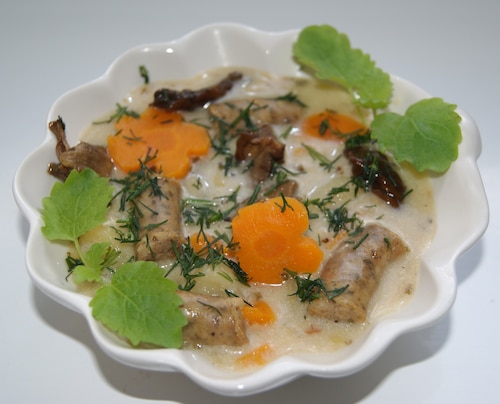 Barszcz biały na grzybowo 