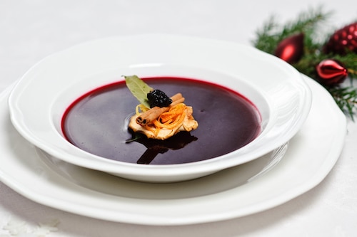 Przepis na Barszcz czerwony à la grzaniec Barszcz czerwony à la grzaniec