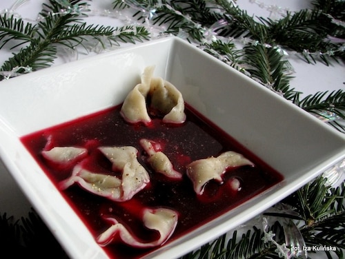 Barszczyk czerwony z jabłkiem 