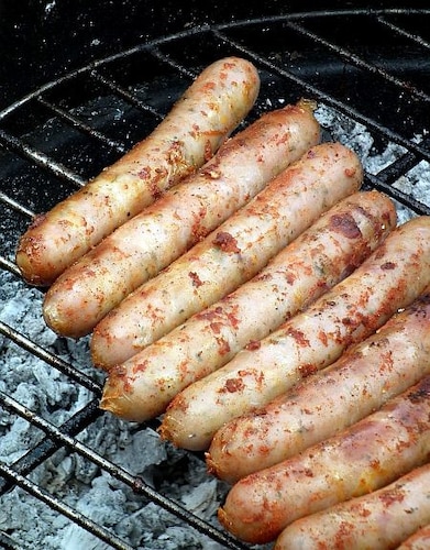 Białe kiełbaski z grilla