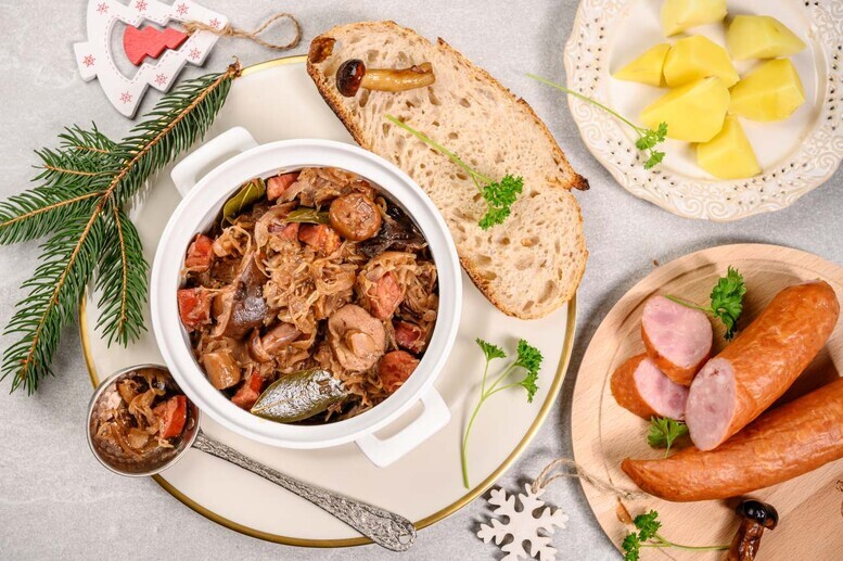 Bigos z białej kapusty