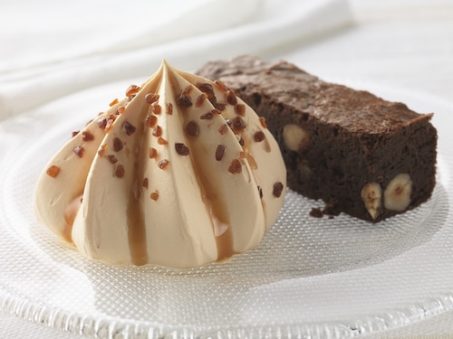 Przepis na Brownie z czekolady i orzechów laskowych Brownie z czekolady i orzechów laskowych