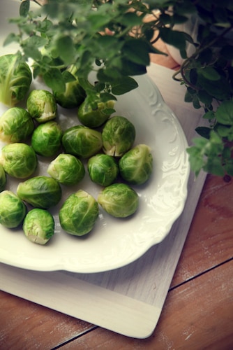 Brukselka z masłem gotowana w bulionie