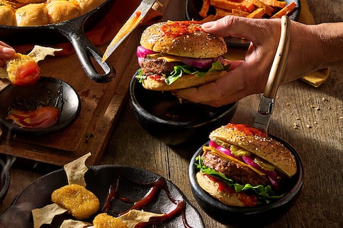 Przepis na Roślinny Burger na Halloween Roślinny Burger na Halloween