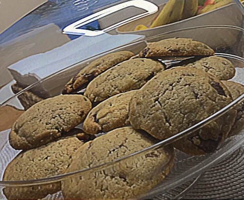 chocolate chip cookies