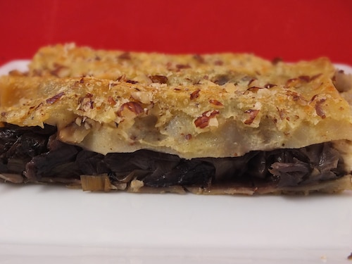 Cannelloni z porem i radicchio pod orzechową skorupką