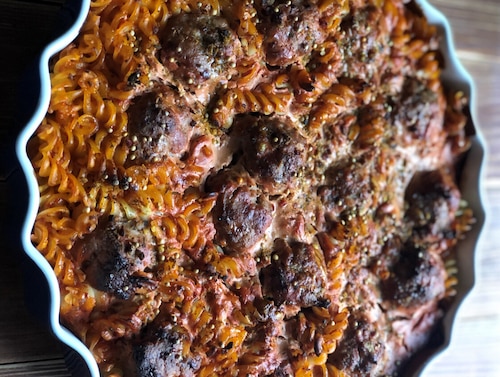 Przepis na Zapiekane pulpeciki drobiowe z pistacjami Zapiekane pulpeciki drobiowe z pistacjami