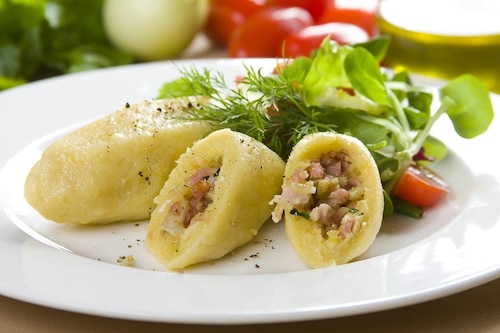 Przepis na Cepeliny z wędzoną szynką Cepeliny z wędzoną szynką