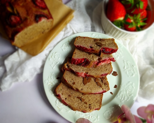 Przepis na Chlebek bananowy z truskawkami Chlebek bananowy z truskawkami