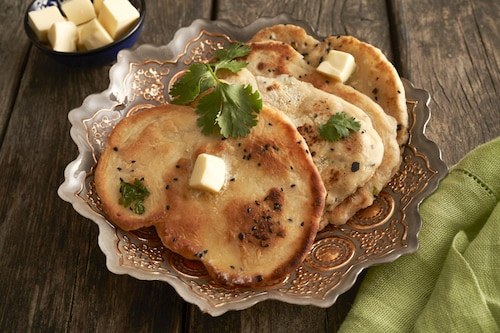 Przepis na Chlebek naan ze szczyptą Garam Masala Chlebek naan ze szczyptą Garam Masala