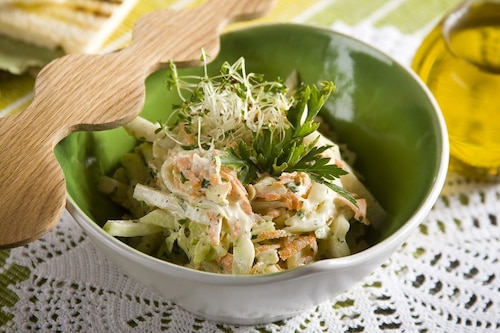 Chrupiąca surówka zimowa