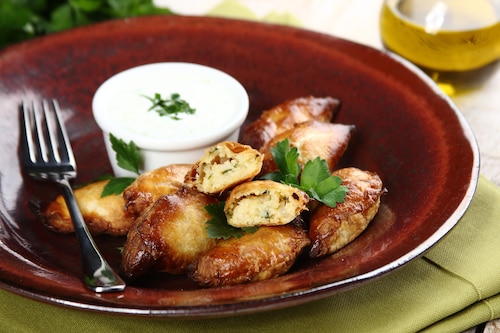 Przepis na Chrupiące pierożki z kaszą jaglaną Chrupiące pierożki z kaszą jaglaną