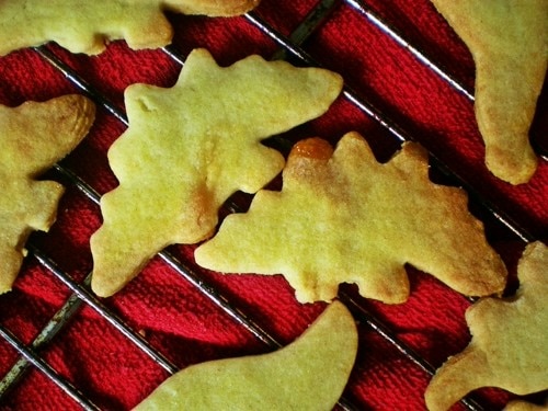 Ciasteczka marcepanowe dinozaury