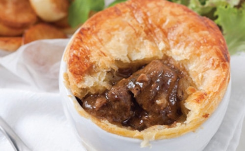 Wołowina z piwem Guinness po chrupiącą pierzynką