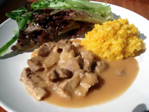 Przepis na Cielęcina w sosie serowo-karmelowym Cielęcina w sosie serowo-karmelowym