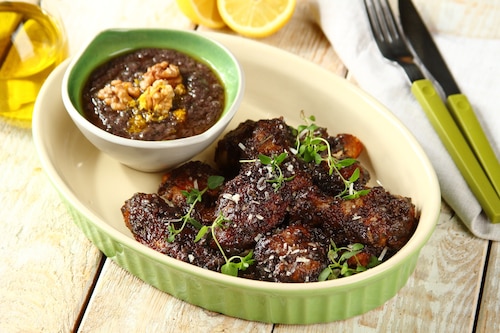Przepis na Cytrynowe skrzydełka w czosnku i parmezanie  Cytrynowe skrzydełka w czosnku i parmezanie