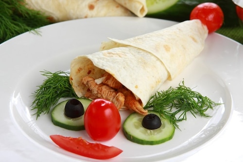 Przepis na Czapka krasnala - Gyros w tortilli   Czapka krasnala - Gyros w tortilli