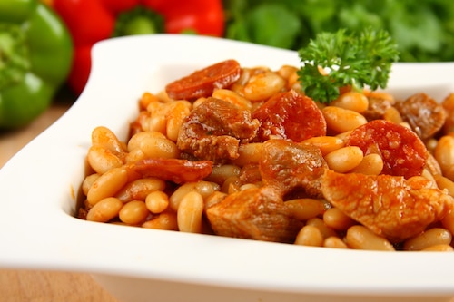 Przepis na Fasola z wieprzowiną po hiszpańsku Fasola z wieprzowiną po hiszpańsku