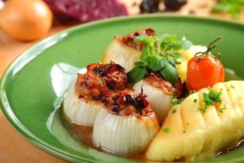 Przepis na Faszerowana cebulka Faszerowana cebulka
