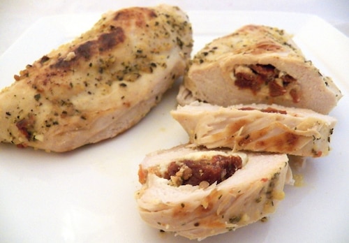 Przepis na Faszerowana pierś z kurczaka Faszerowana pierś z kurczaka