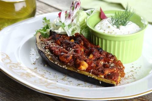 Przepis na Faszerowany bakłażan à la gyros  Faszerowany bakłażan à la gyros