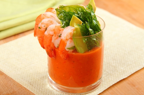 Przepis na Gazpacho z krewetkami i awokado  Gazpacho z krewetkami i awokado