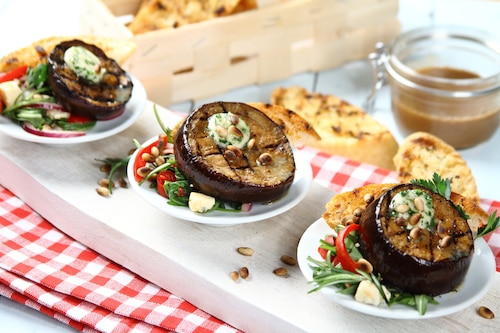 Przepis na Grillowane steki z bakłażana Grillowane steki z bakłażana