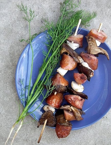 Przepis na Grillowane szaszłyki z boczniakami Grillowane szaszłyki z boczniakami